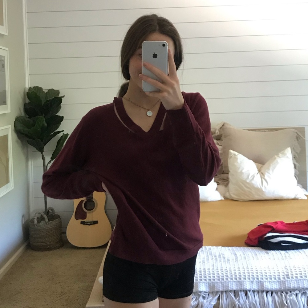 SWEATER